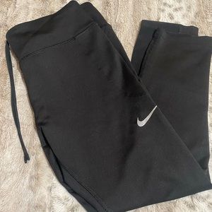 Black Nike Dri fit leggings